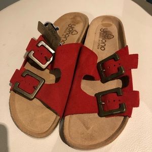 Yokono sandals